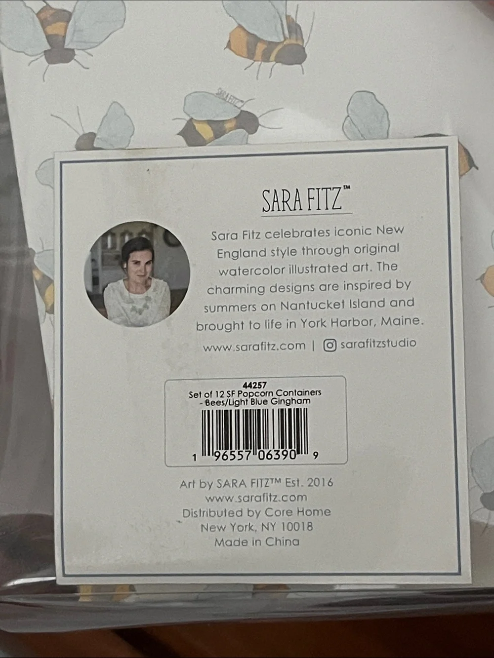 Sara Fitz Blue Bumblebee /Check Paper Party Goods
